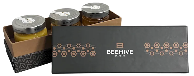 D- HONEY XMAS GIFT HAPPY HOLIDAYS 4/750GR BEEHIVE UKRAINE #26